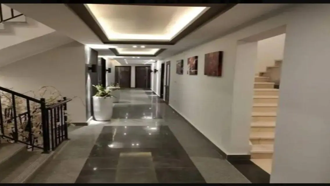 فيلا فاخرة في صن كابيتال للبيع