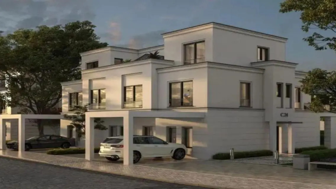 Luxury Villa with Private Pool and Garden in 24