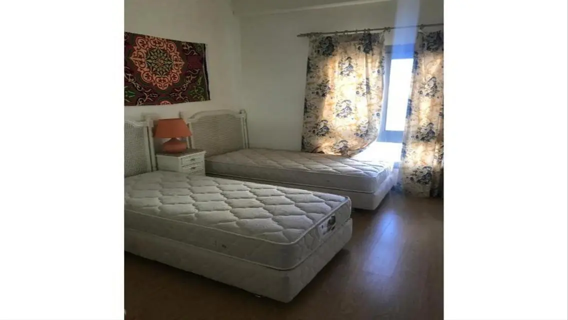 Luxurious Furnished Apartment for Rent in Beverly Hills Mall Area