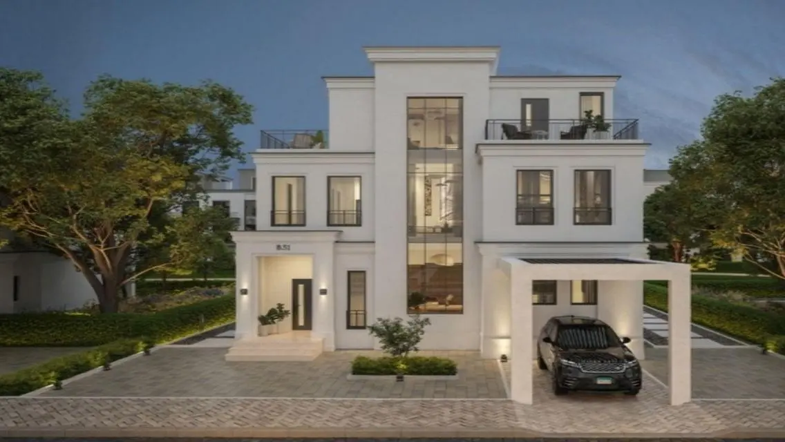 Luxury Villa with Spacious Grounds, Private Garden & Pool in Elite Neighborhood