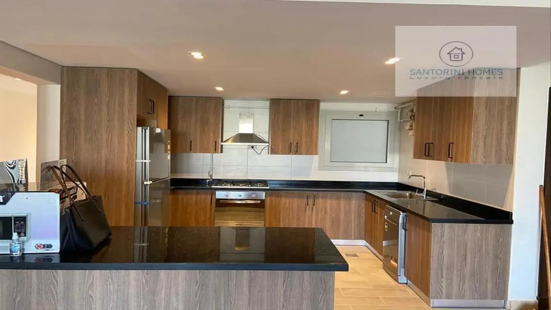 Luxury Apartment for Rent in Santorini