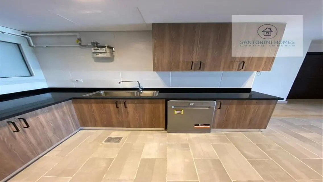 Luxury Apartment for Rent in Santorini