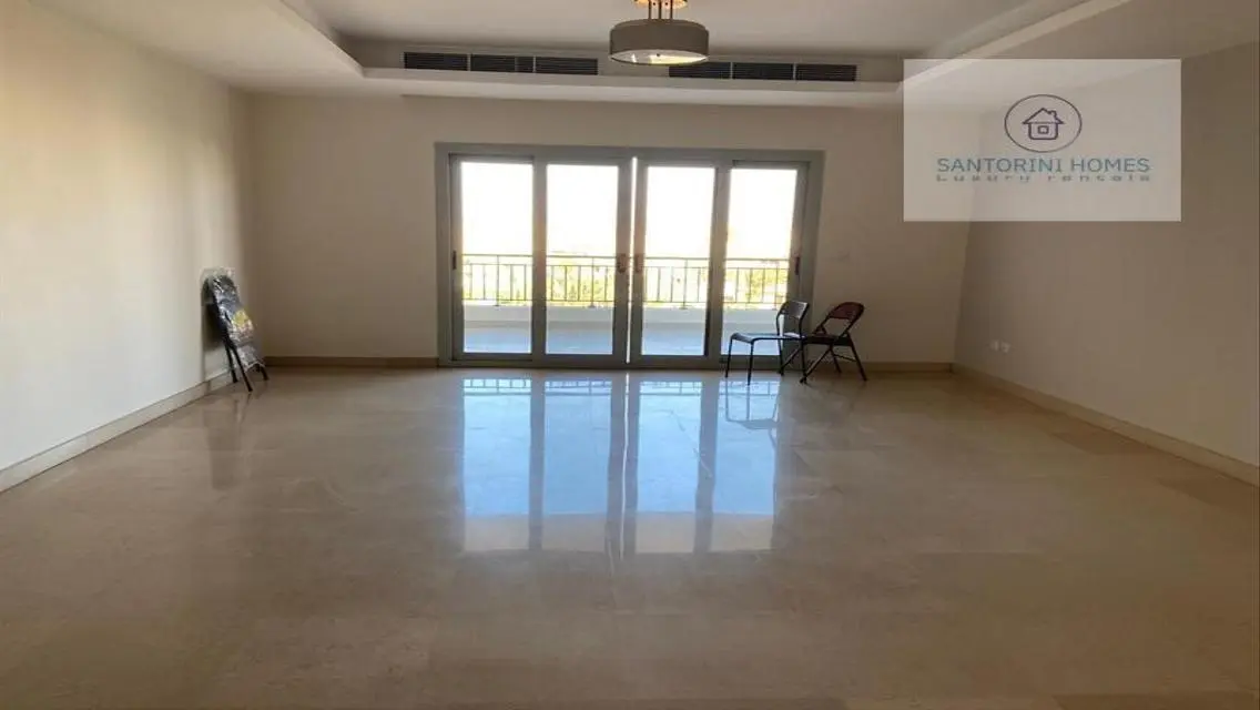 Luxury Apartment for Rent in Santorini