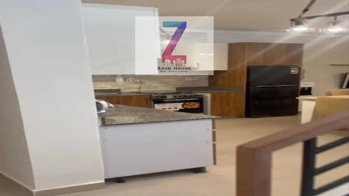 For sale, a beach penthouse in Gaia, North Coast