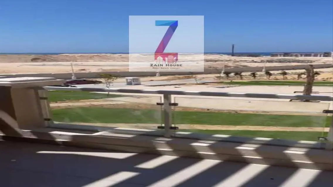 For sale, a beach penthouse in Gaia, North Coast