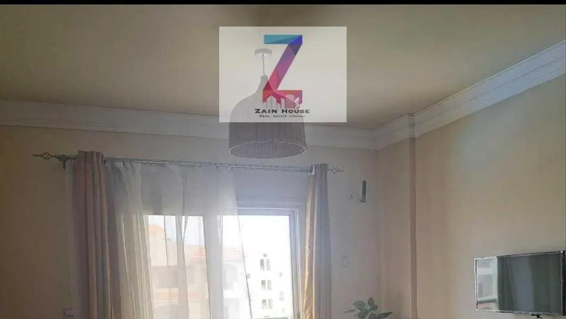 لاسيرينا  الساحل الشمالي شاليه مميز للبيع بالروف