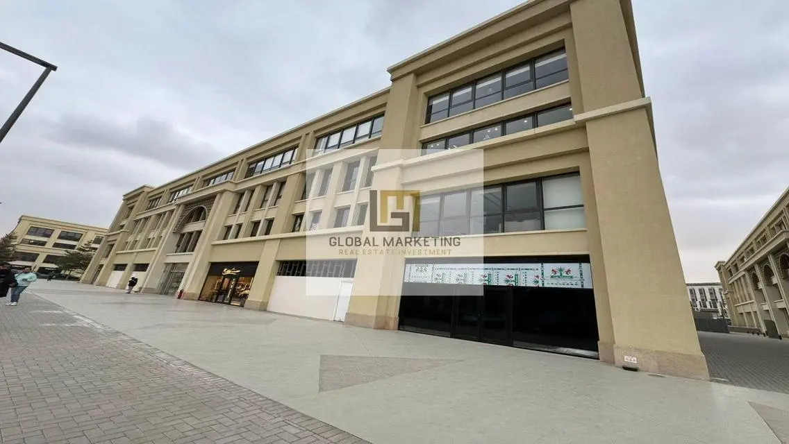 عقار مميز للإيجار بمساحة 136 متر