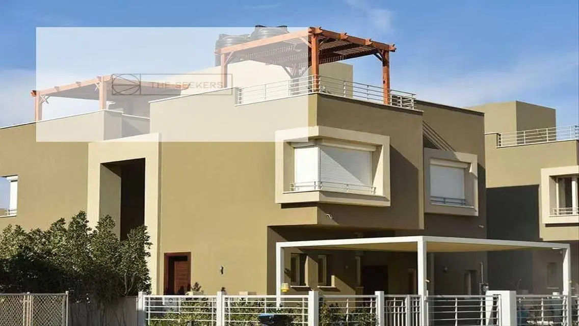 Luxurious Villa for Sale with Spacious Amenities