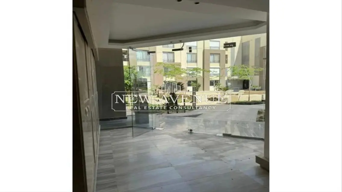 Luxury Apartment with Balcony and Shared Gym