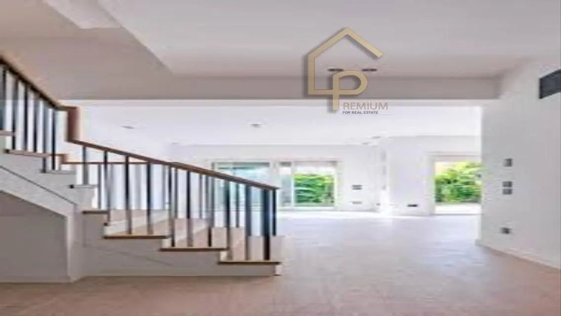 Townhouse for sale at Golf Extension Palm hills