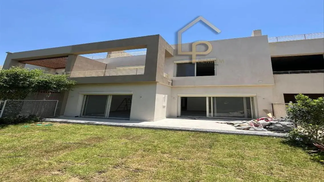 Townhouse for sale at Golf Extension Palm hills