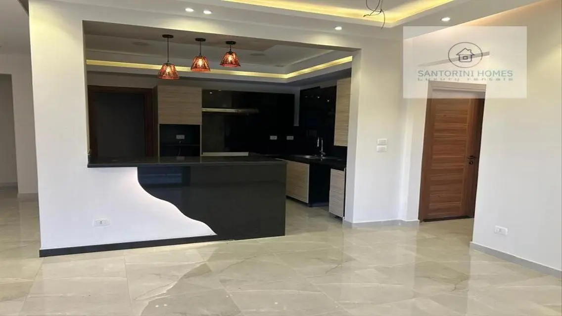 Luxury Apartment for Rent in Santorini