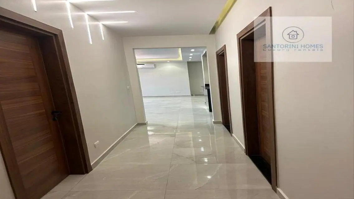 Luxury Apartment for Rent in Santorini