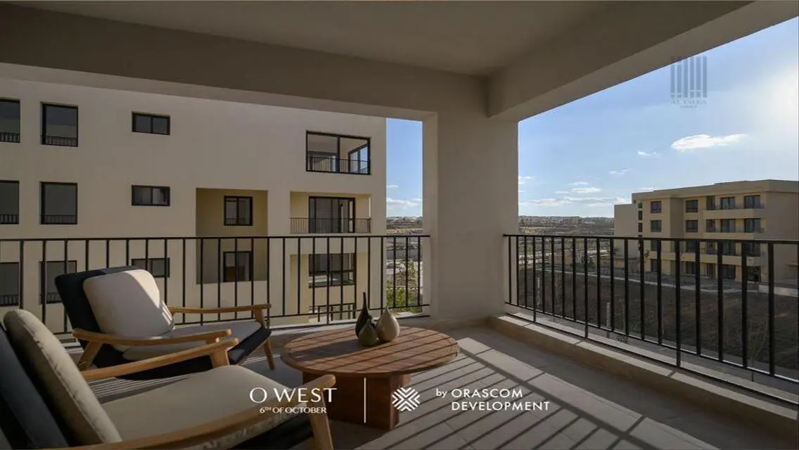 Roof for rent at a very special price in Owest,