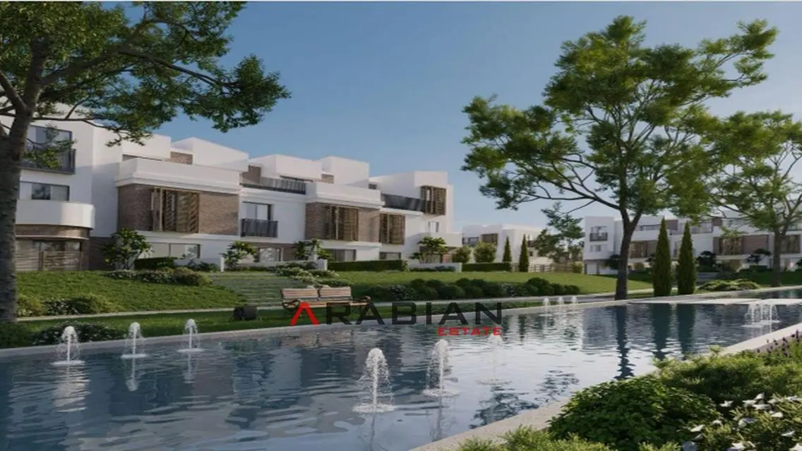 villa next to madinaty dp 900k inst till 10y