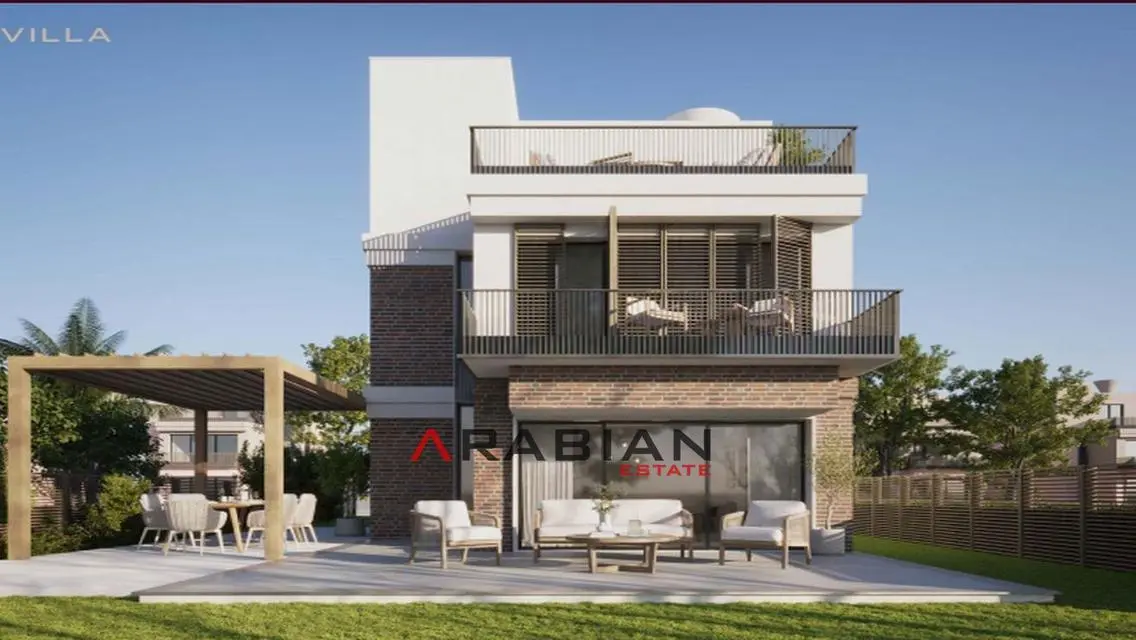 villa next to madinaty dp 900k inst till 10y