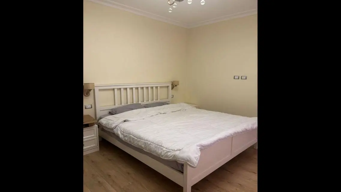 Fully furnished studio for rent in Regents Park