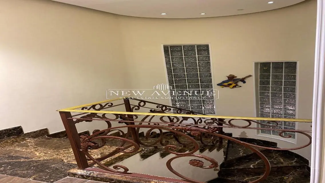 فيلا فاخرة مساحتها 400 متر في قلب المدينة
