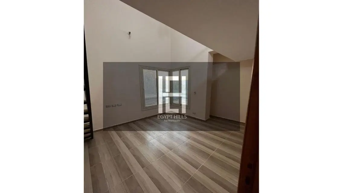 Luxury Apartment for Sale with Private Garden and Security Services