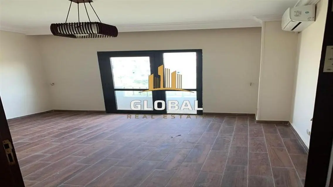 semi furnished Apartment 1st use View central park