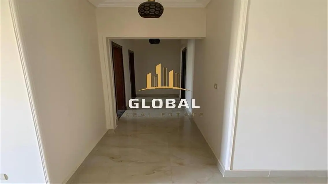 semi furnished Apartment 1st use View central park