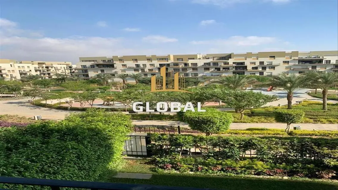 semi furnished Apartment 1st use View central park