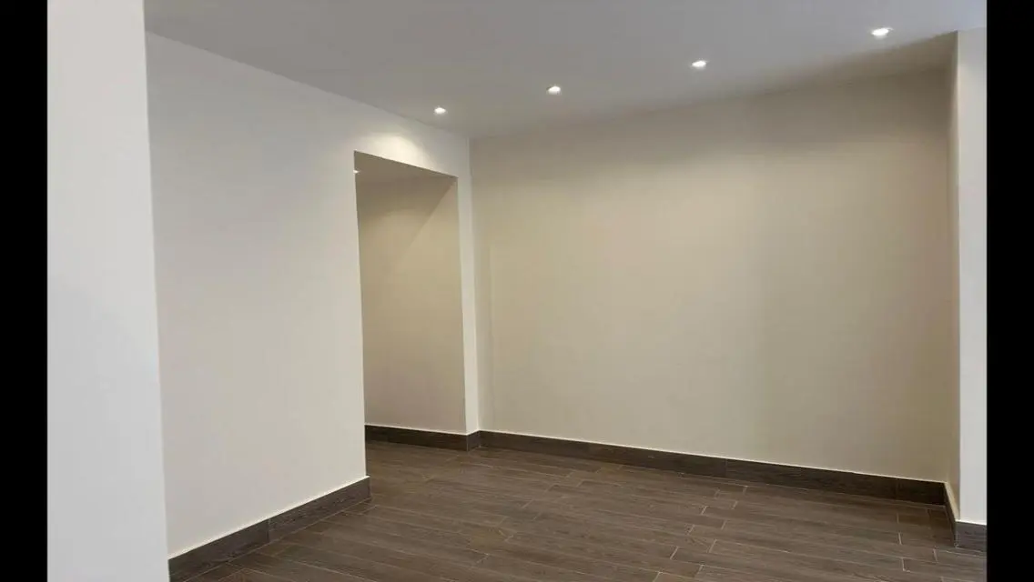 Luxury Apartment with Spacious Private Pool and Garden