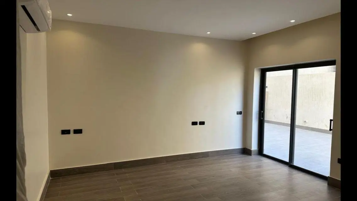 Luxury Apartment with Spacious Private Pool and Garden
