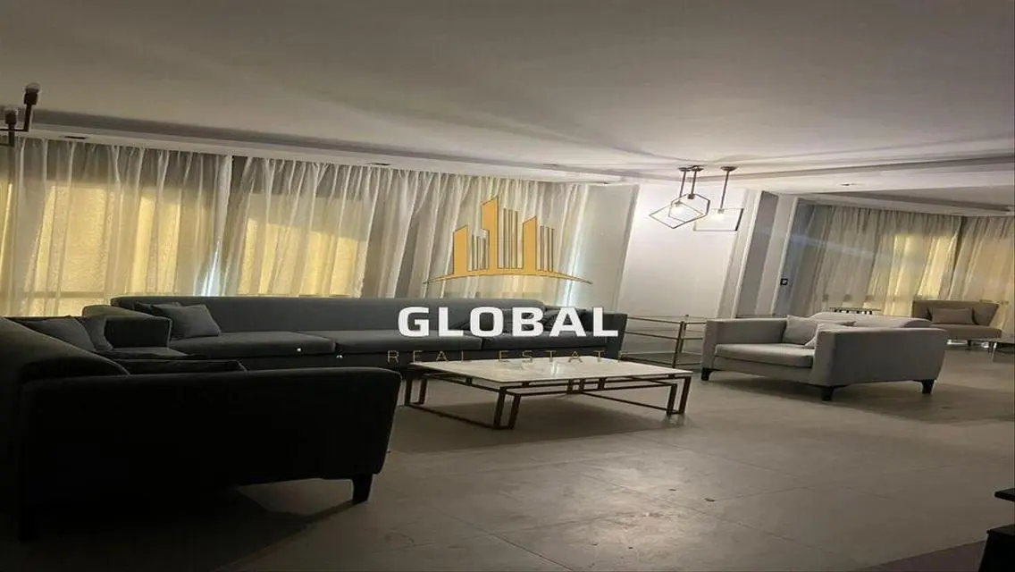 fully furnished Triplex1st use+ Nanny+Laundry room