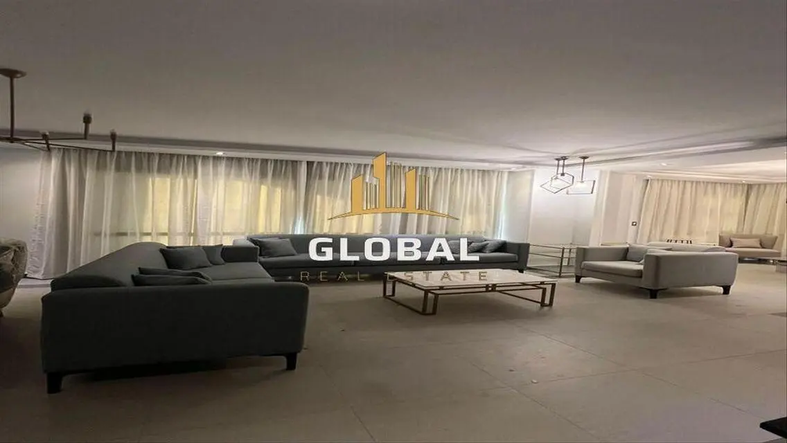 fully furnished Triplex1st use+ Nanny+Laundry room
