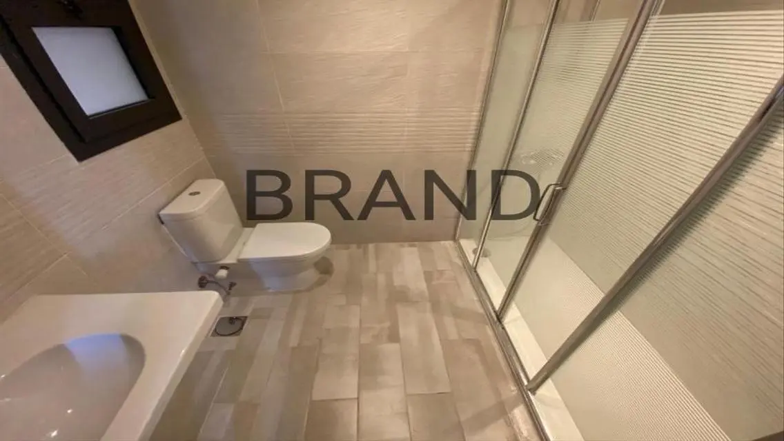 Luxury Apartment with Multiple Amenities