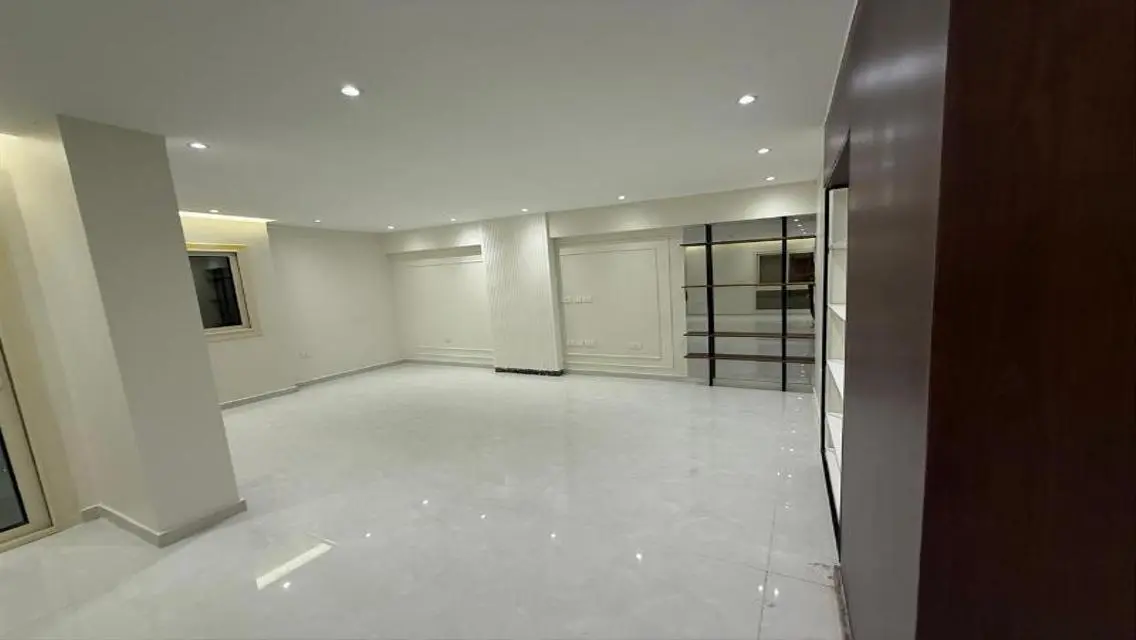 Luxury Apartment for Sale - 275 Square Meters