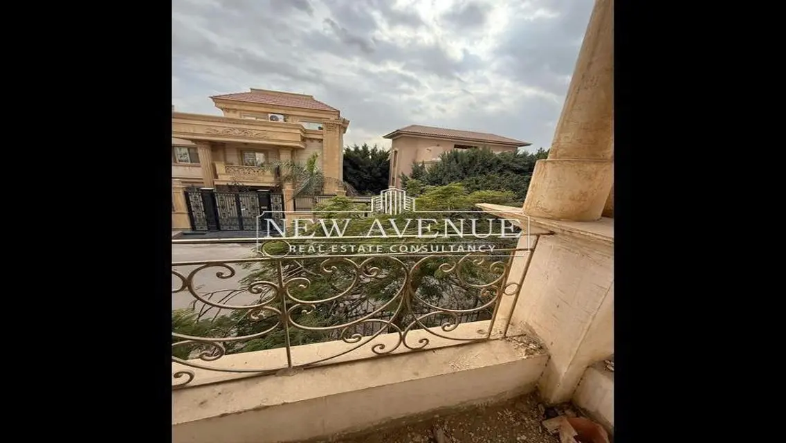 Luxury Apartment for Sale with 400 Square Meters in the City Center