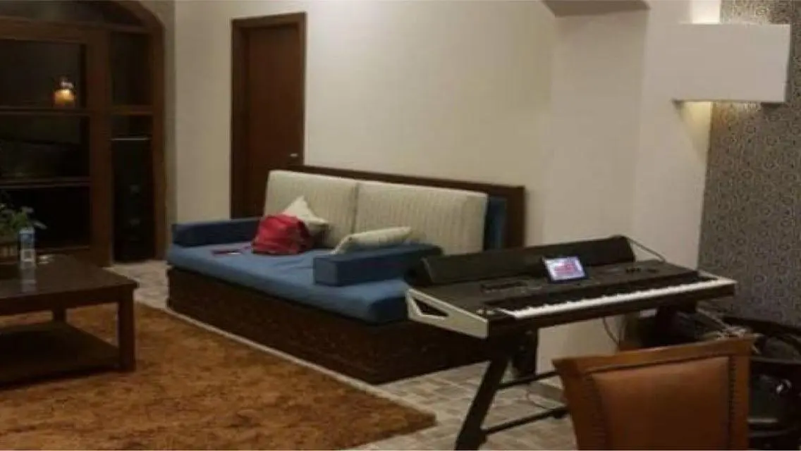 فيلا٨٠٠ متر للبيع في مجاويش