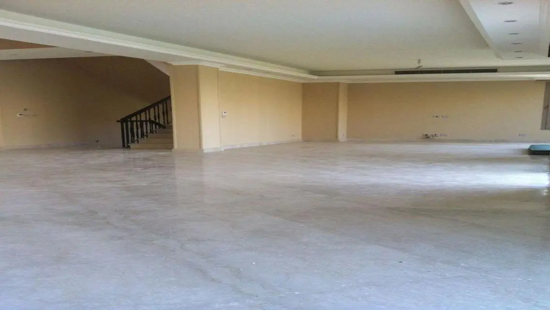 Luxury Villa for Sale with Private Garden and Pool