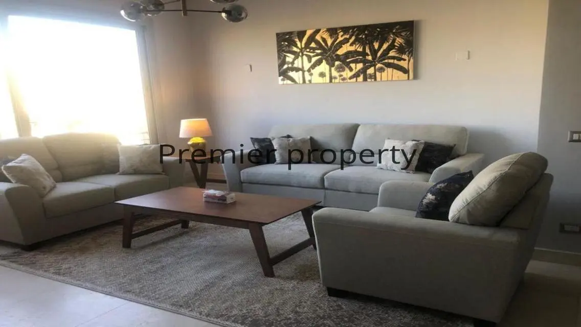 Luxurious Apartment with Central Air Conditioning and Modern Amenities