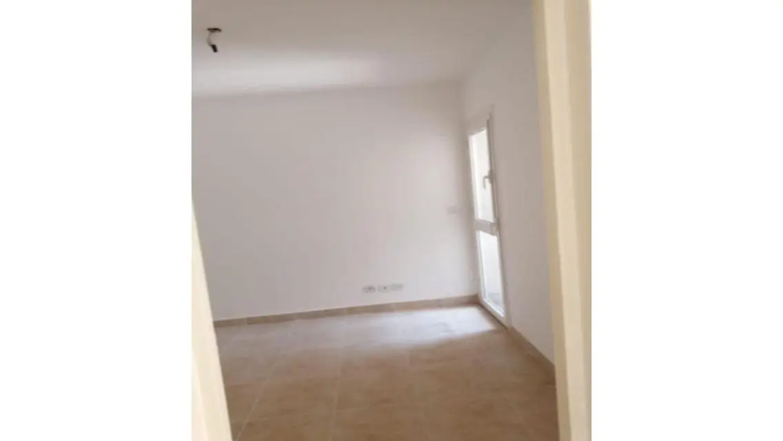 Stunning Apartment in B12 with Private Garden