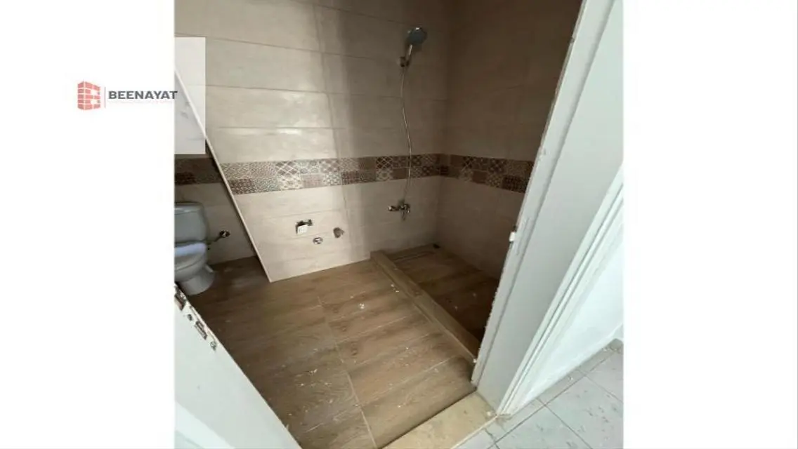 200 sqm Apartment with 2 Bedrooms and 3 Bathrooms for Rent