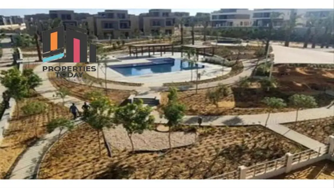 Luxurious Apartment with Private Garden