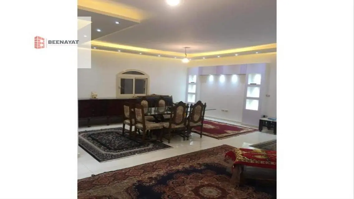 شقة فاخرة بمساحة 205 متر في قلب المدينة