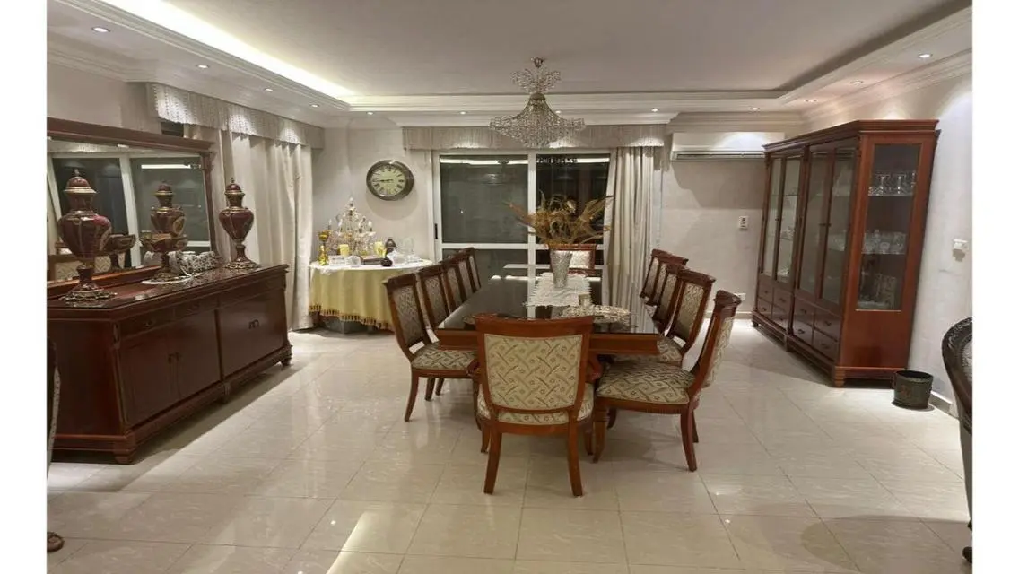 Flat villa sale cash in Madinaty B1 Garden View