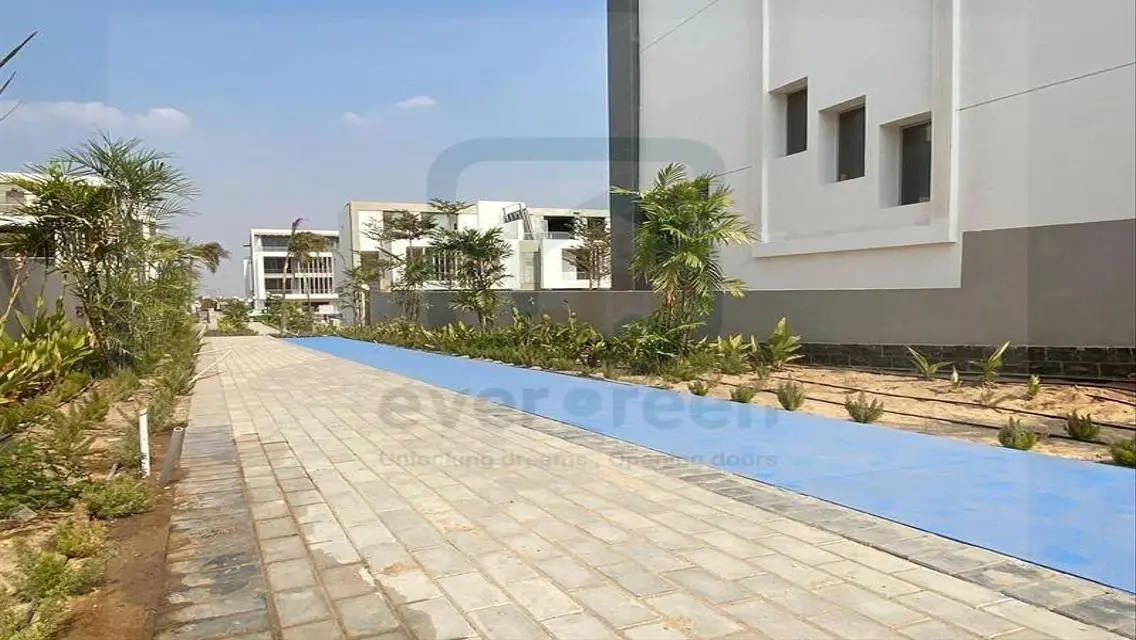 Luxury Villa with Private Garden and Pool
