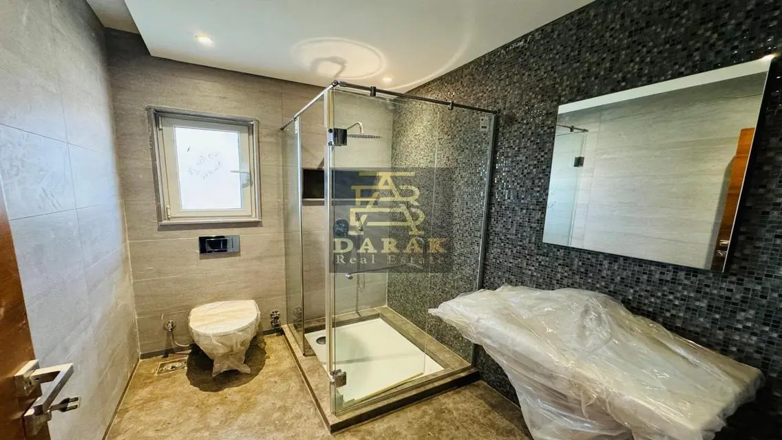 Luxurious Villa with Private Garden for Sale