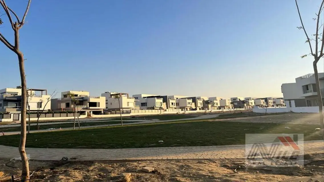 Luxurious 3-Bedroom Apartment for Sale in Hyde Park, New Cairo