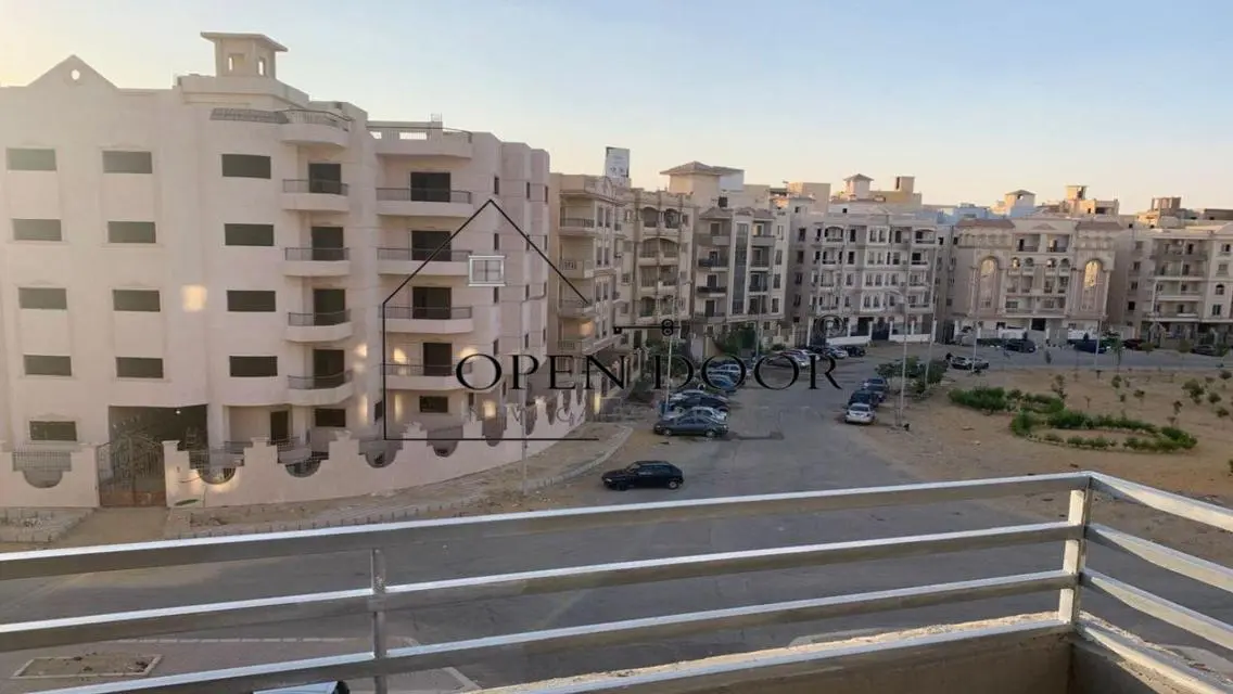Luxury Apartment for Rent in North Lotus