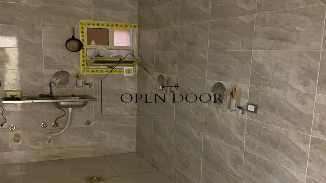 Luxury Apartment for Rent in North Lotus