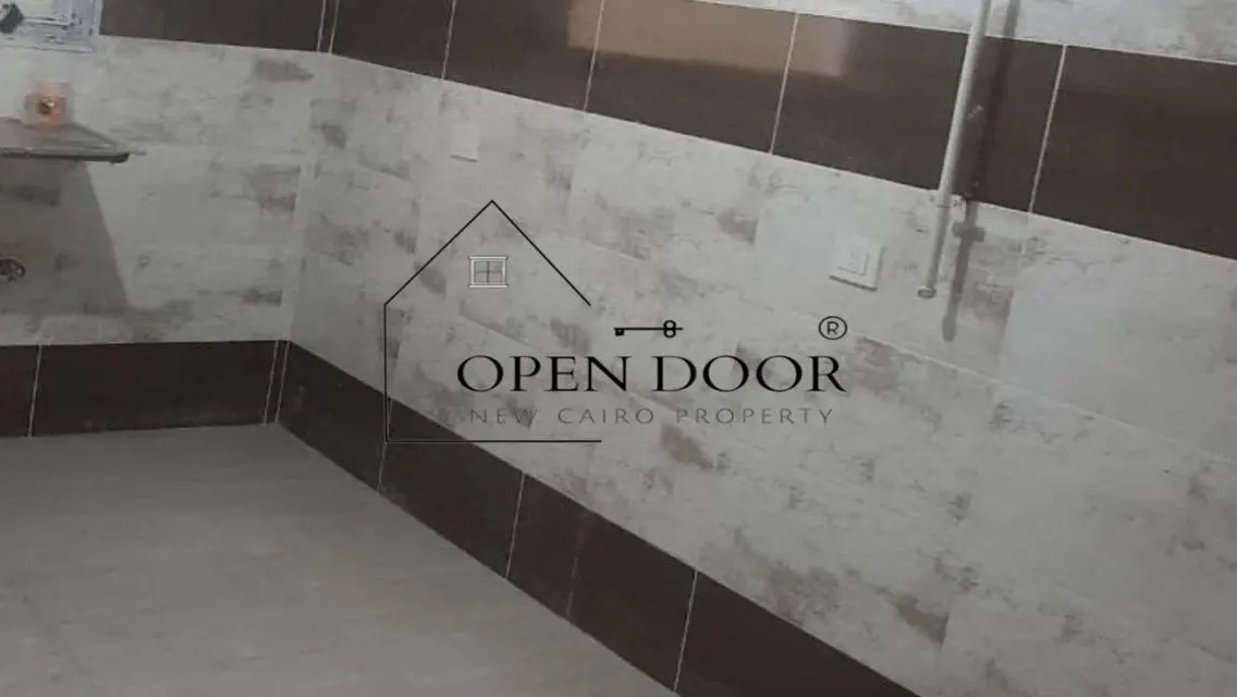 Luxury Apartment for Rent in North Lotus