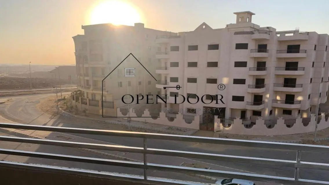 Luxury Apartment for Rent in North Lotus
