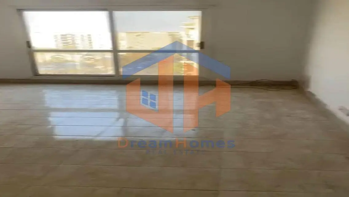 شقة لقطة للبيع فيو تحفة وبارخص سعروبجانب افينيومول