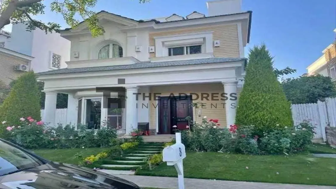 Luxury Villa for Sale in a Premium Compound - 19500000 EGP